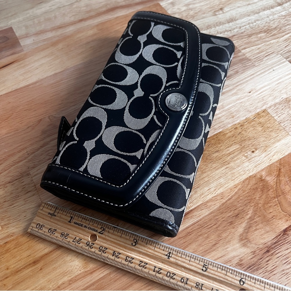 Vintage Coach Signature Jacquard Leather Black and Gray Continental Wallet - Picture 8 of 13